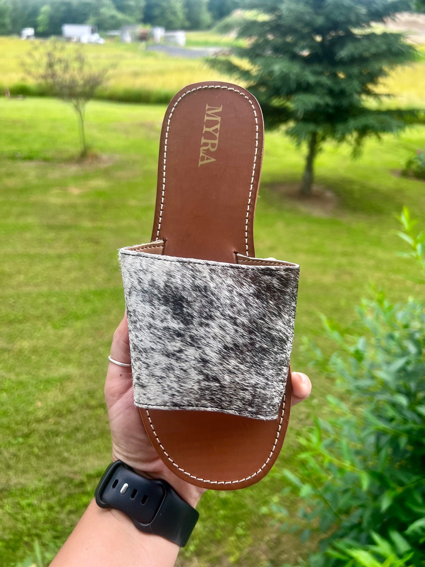 kemma cowhide sandals