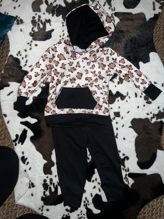 GIRLS cheetah jogger set