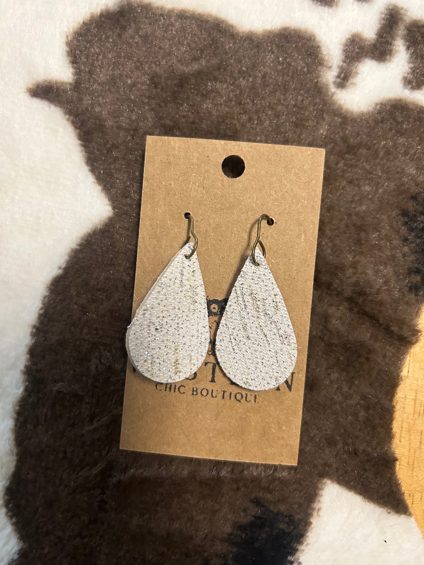 teardrop earrings