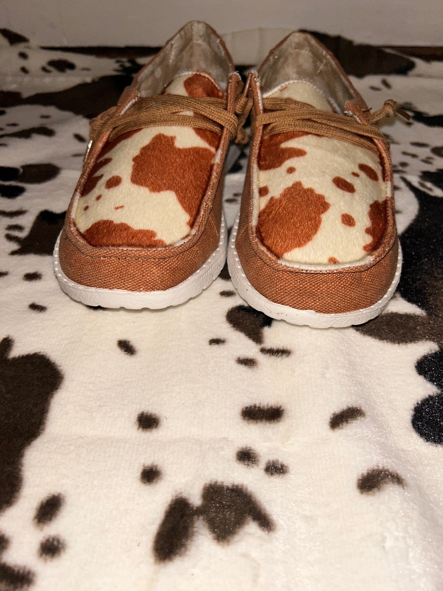 mooma sneakers