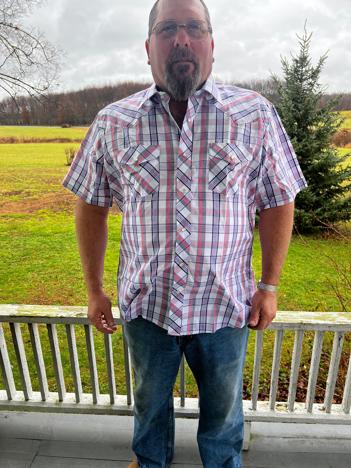 MENS red & blue pearl snap shirt