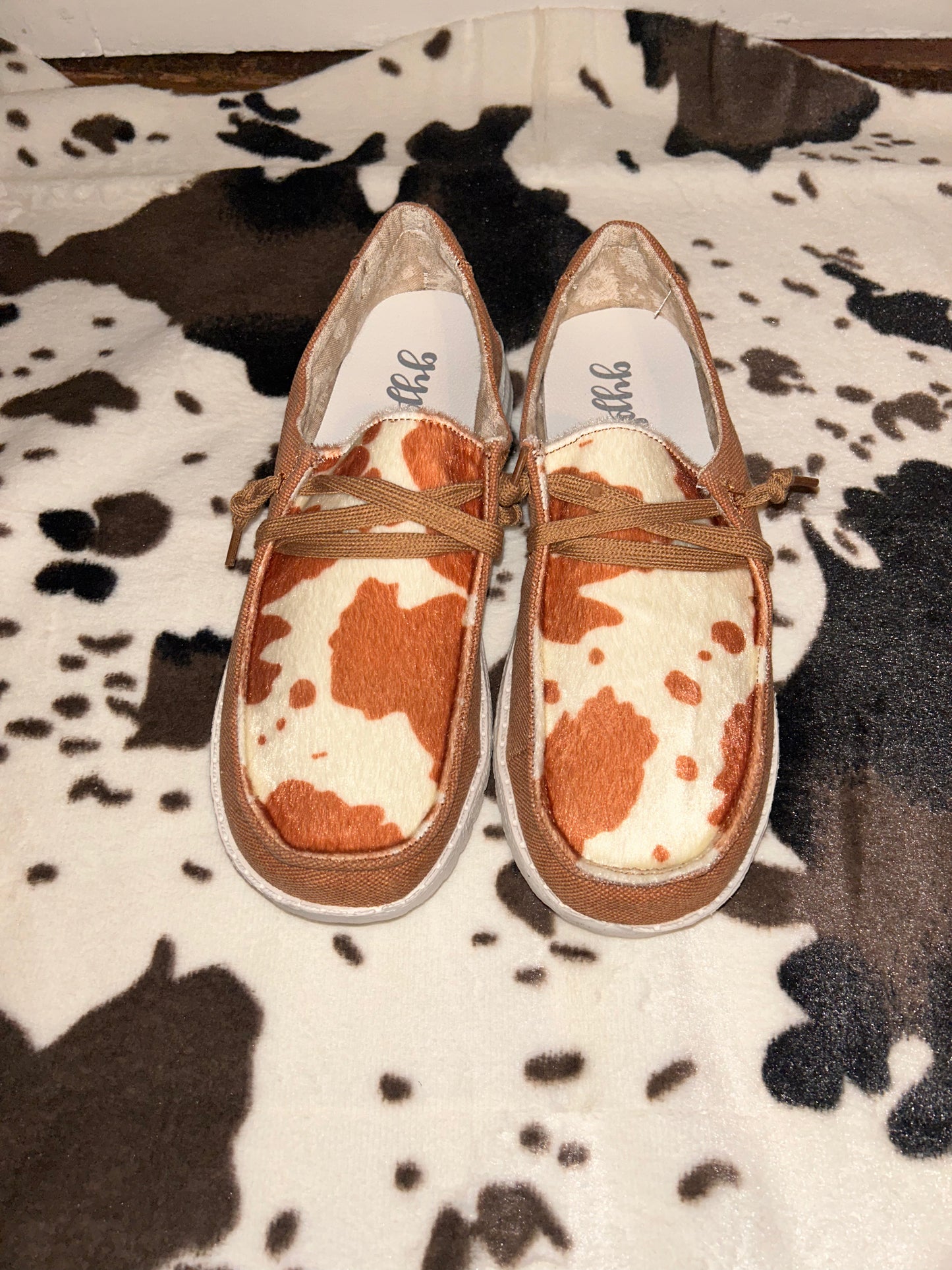 mooma sneakers